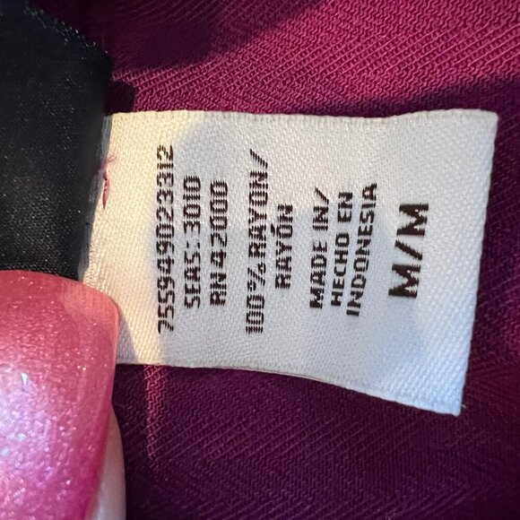 Women's Purple Basic Edition Short Sleeve button down shirt, fitted, Size Medium - Picture 7 of 8